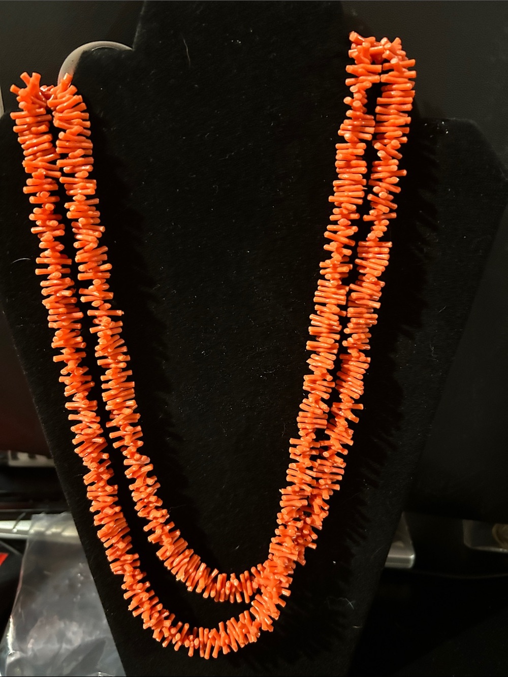 Vintage 1960s Faux Branch Coral 30” Rope Necklace – Made in Hong Kong Retro